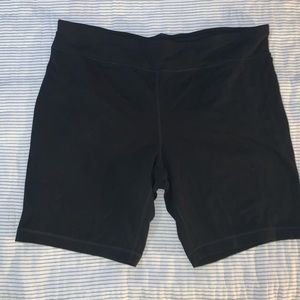 Black bike shorts 2X (18W-20W)